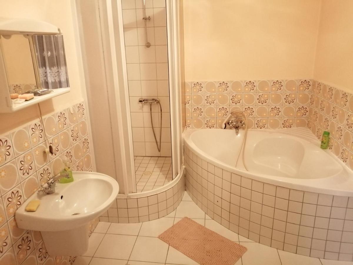 Apartmany Sedek Roprachtice Екстериор снимка